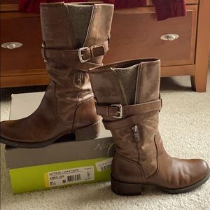 Naya Saffron Leather Mid-Calf Taupe Boot 5.5 w Box